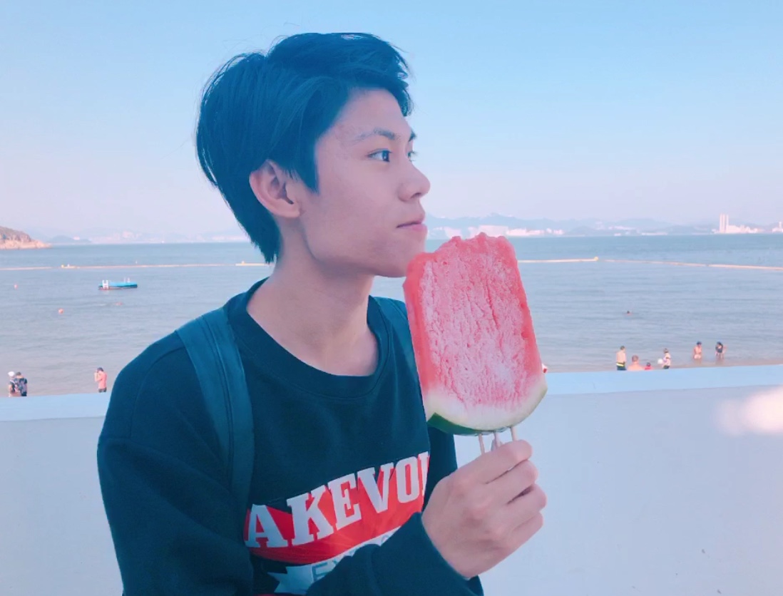 方翔